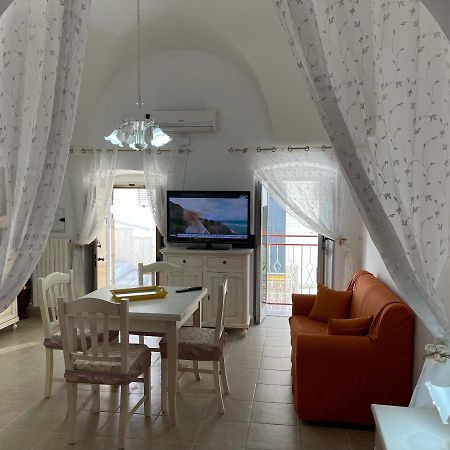 La Casetta Dei Nonni Apartment Остуни Екстериор снимка